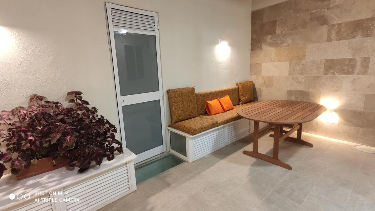 Aquamarine Sea Front Apartments - Elevated Ground Floor With Balcony And Yard Marsaskala Exterior foto